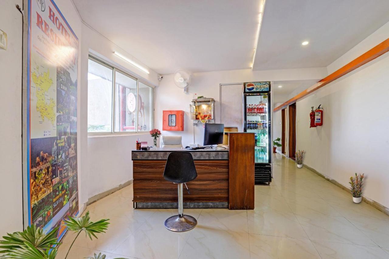 Oyo Flagship Hotel Residency Silvassa Luaran gambar