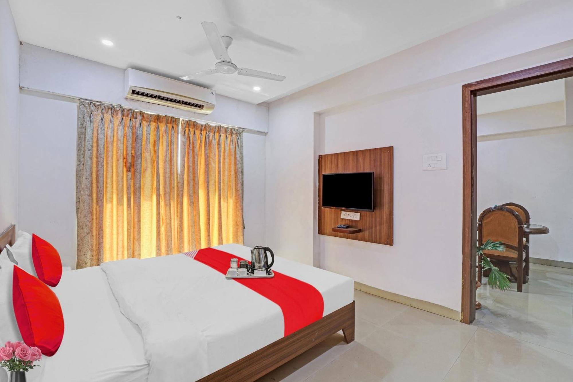 Oyo Flagship Hotel Residency Silvassa Luaran gambar